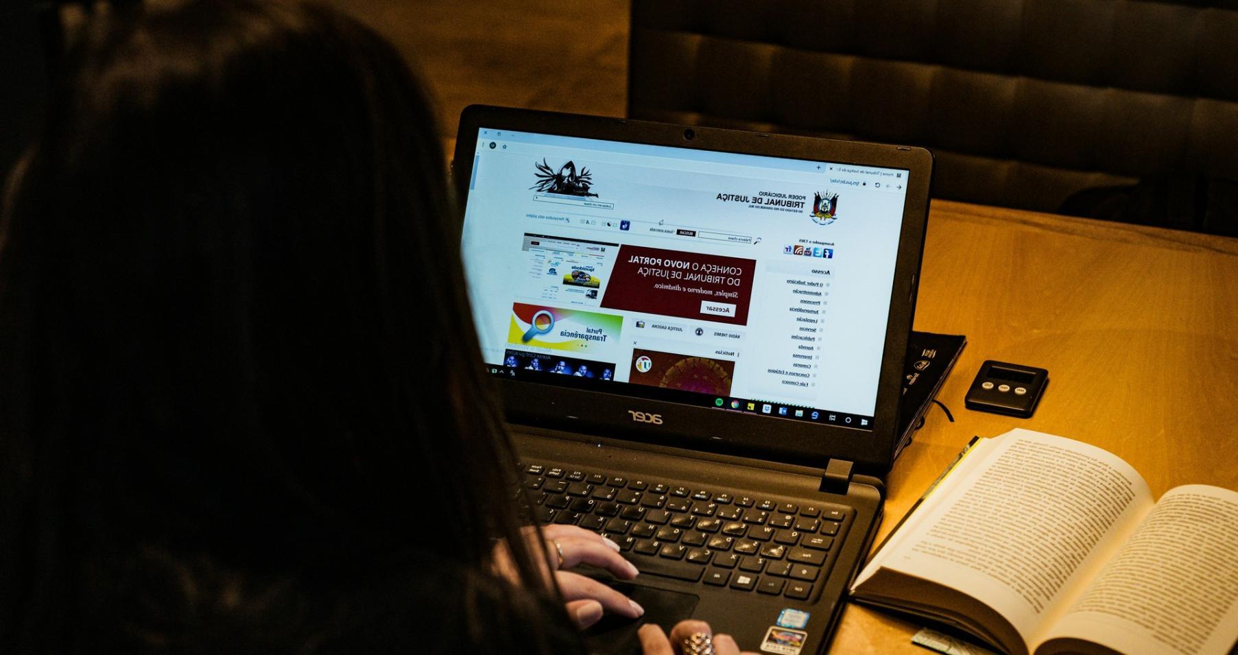 Analyse financière moderne avec outils numériques